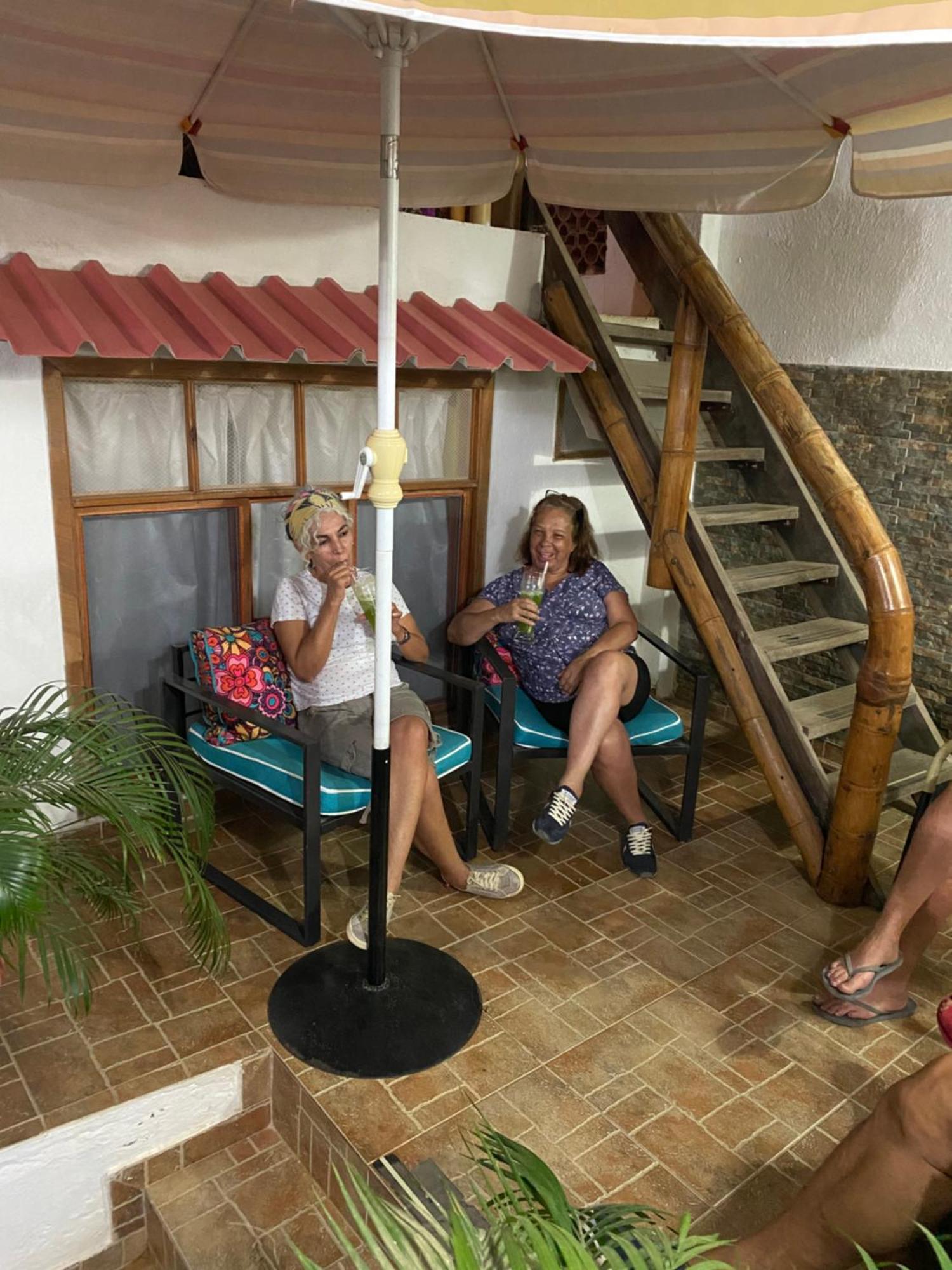 Casa Italia Guest House Taganga Exterior photo