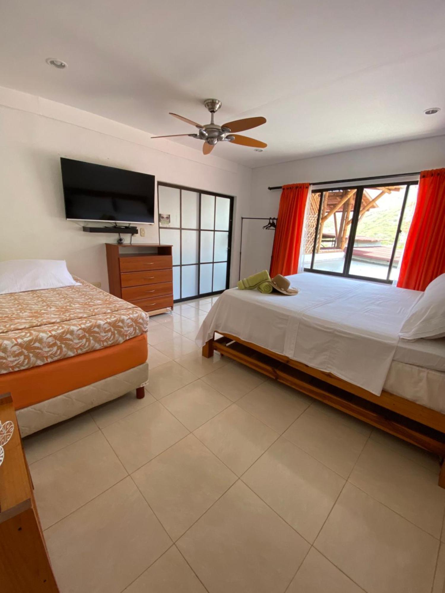 Casa Italia Guest House Taganga Exterior photo