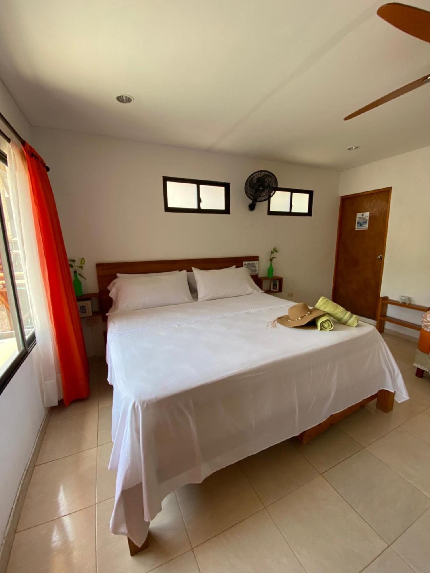 Casa Italia Guest House Taganga Exterior photo